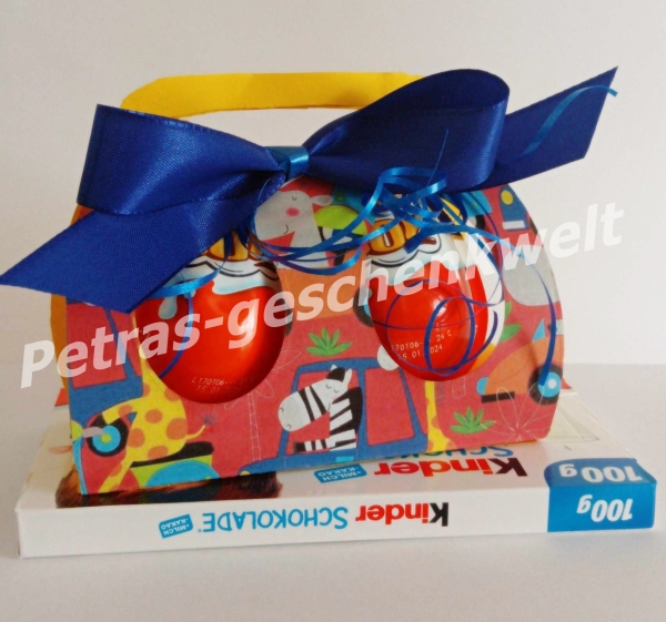 Große Geschenkschachtel  mit Schokoladen Eier Kindergeburtstag